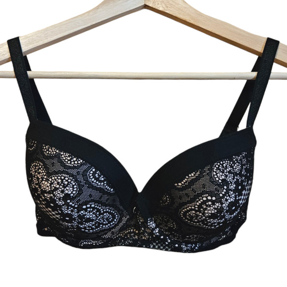 Truth or Dare by Madonna Women's Black Lace Bra Size 34D - Picture 1 of 10